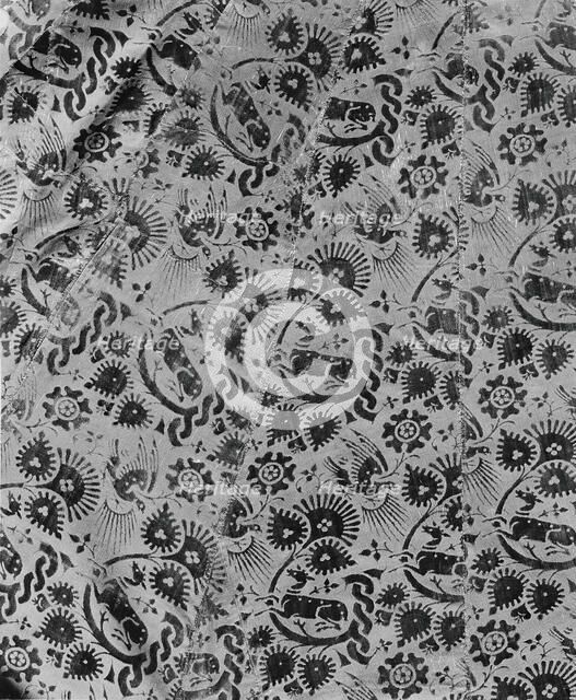 Textile, Italian, late 14th-early 15th century. Creator: Unknown.