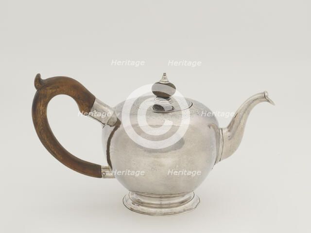 Teapot, 1740/55. Creator: Jacob Hurd.