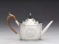 Teapot, 1790-1810. Creator: Ebenezer Moulton (American, 1768-1824)