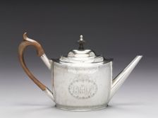 Teapot, 1790-1810. Creator: Ebenezer Moulton (American, 1768-1824)