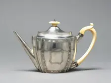 Teapot, 1795. Creator: George Smith (British), firm of ; Thomas Hayter (British), firm of