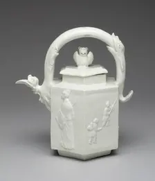 Teapot, Vienna, c. 1720. Creator: Du Paquier Porcelain Manufactory