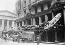 Tearing down Morgan offices, 1913. Creator: Bain News Service