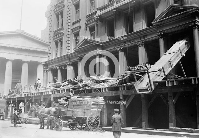 Tearing down Morgan offices, 1913. Creator: Bain News Service.