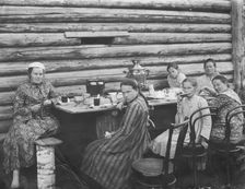 Teatime at the Outhouse. Preobrazhenskaya Street, 1906. Creator: Unknown