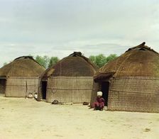 Tekin yurts, Bairam-Ali area, Turkmenistan, between 1905 and 1915. Creator: Sergey Mikhaylovich Prokudin-Gorsky