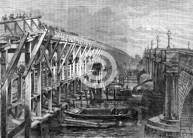 Temporary bridge over the Thames at Blackfriars, 1864. Creator: Unknown.