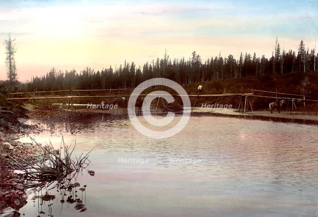 Temporary Crossing Built by Settlers Over the Zolotoi-Kita River. Zimov'evsko-Mesh..., 1906-1908. Creator: Dorozhno-Stroitel'nyi Otdel.