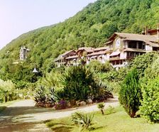 Temporary inn, Gagra, between 1905 and 1915. Creator: Sergey Mikhaylovich Prokudin-Gorsky