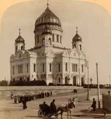 Temple of Our Saviour, the greatest Church in Moscow, Russia 1898. Creator: Underwood & Underwood