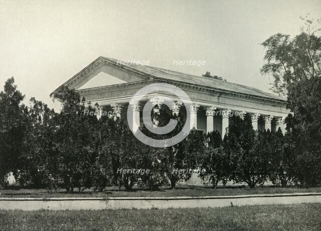 'Temple of Fame at Barrackpore', 1925. Creator: Unknown.