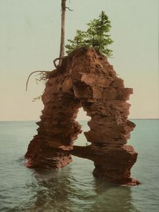 Temple Gate, Apostle Islands, Lake Superior, c1899. Creator: Unknown