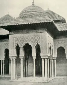 Temple in the Court of the Lions 1907. Creator: Unknown