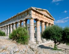 Temple, Segesta, Sicily, Italy. Creator: Peter Thompson