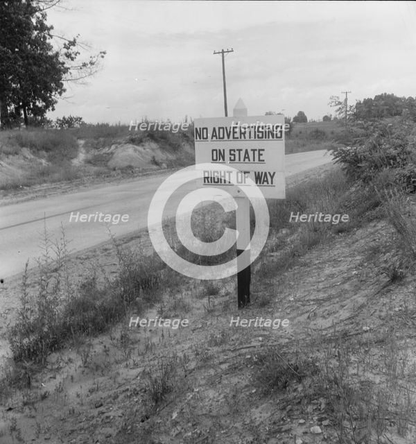 Tennessee highway sign, Cannon County, Tennessee, 1938. Creator: Dorothea Lange.