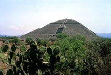 Teotihuacan, Pyramid of the Sun temple located to one side of the central square of the ancien…