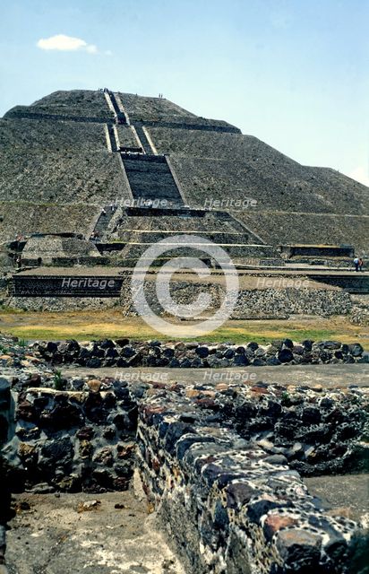 Teotihuacan, 'Pyramid of the Sun', temple located to one side of the central square of the ancien…