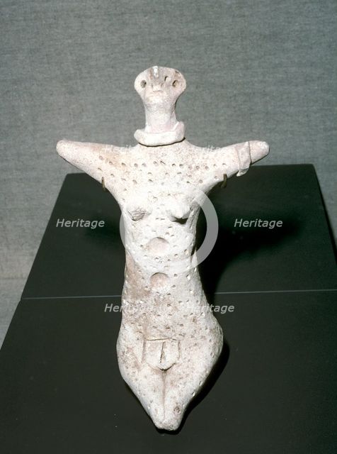 Terracotta mother-goddess with a child, Bronze Age. Artist: Unknown
