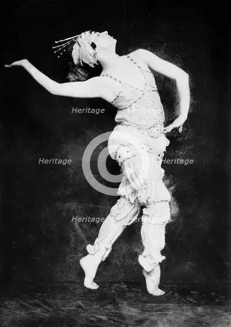 Thamar Karsarvina, between c1910 and c1915. Creator: Bain News Service.