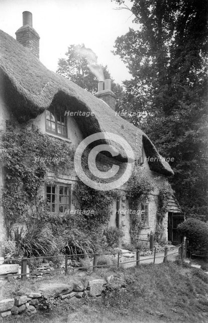 Thatched cottage in Studland, Dorset, c1900. Artist: Farnham Maxwell Lyte
