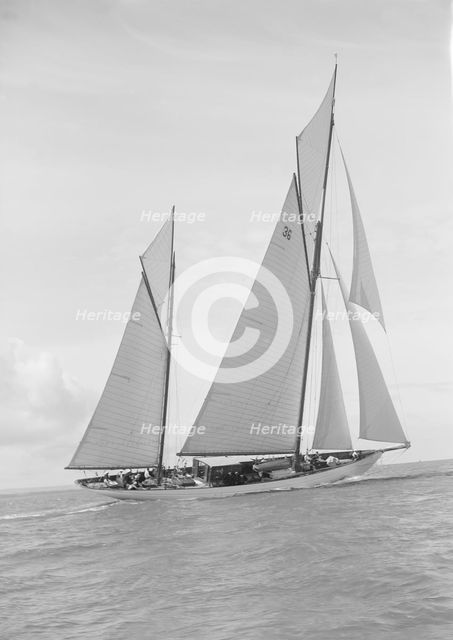 The 147 ton ketch 'Thendara' sailing upwind. 1939. Creator: Kirk & Sons of Cowes.