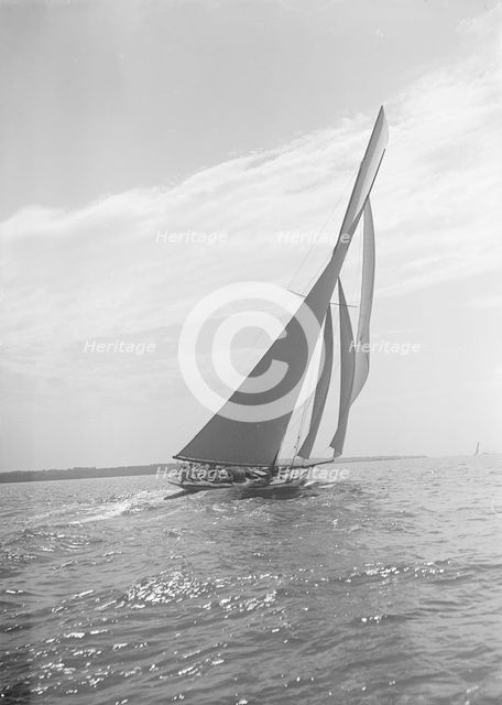 The 15 Metre cutter 'Paula II', 1911. Creator: Kirk & Sons of Cowes.