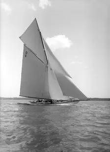 The 15 Metre cutter Sophie Elizabeth sailing close-hauled, 1911. Creator: Kirk & Sons of Cowes
