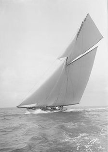 The 19-metre class Mariquita sailing close-hauled, 1912. Creator: Kirk & Sons of Cowes