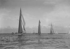 The 19-metres class Mariquita Corona & Octavia racing at Cowes, 1911. Creator: Kirk & Sons of Cowes