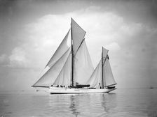 The 134 ton ketch Lavengro under sail, 1911. Creator: Kirk & Sons of Cowes
