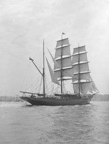 The 135 ft barque sailing ship Modwena 1911. Creator: Kirk & Sons of Cowes