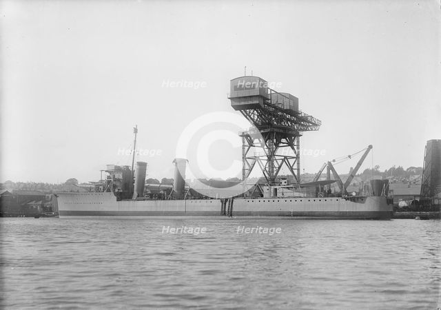 The 1st Argentine Destroyer 'Mendoza' built by J Samuel White & Co in Cowes, Isle of Wight, 1928. Creator: Kirk & Sons of Cowes.