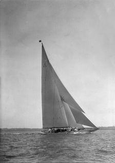 The 205 ton J-class yacht Velsheda sailing close hauled, 1935. Creator: Kirk & Sons of Cowes