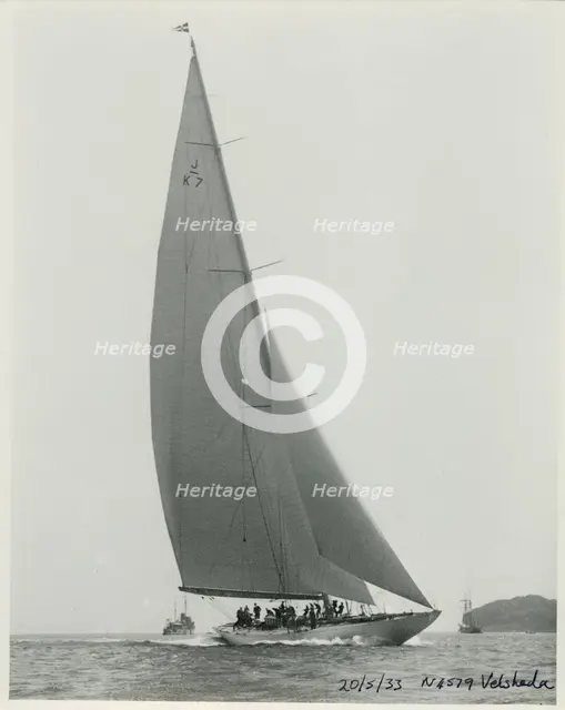 The 205 ton J-class yacht 'Velsheda' sailing close hauled, 1933.  Creator: Kirk & Sons of Cowes.