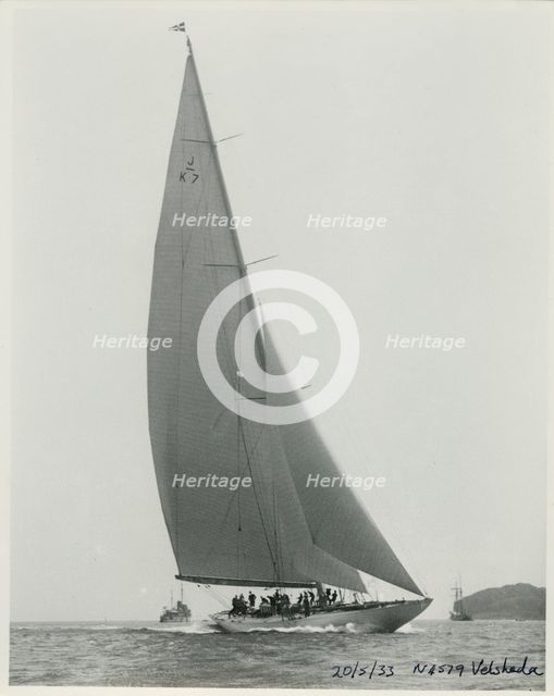 The 205 ton J-class yacht 'Velsheda' sailing close hauled, 1933.  Creator: Kirk & Sons of Cowes.