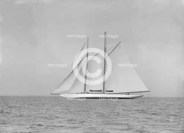 The 380 ton A Class schooner 'Margherita' sailing close-hauled, 1913. Creator: Kirk & Sons of Cowes.