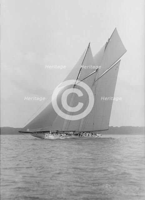 The 380 ton A Class schooner 'Margherita' sailing close-hauled, 1913. Creator: Kirk & Sons of Cowes.