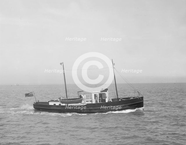 The 30 ton motor yacht 'Black Pearl', 1936. Creator: Kirk & Sons of Cowes.