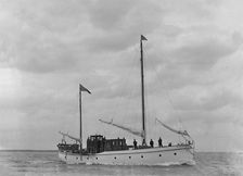 The 44 ton auxiliary ketch Wayfarer 1921. Creator: Kirk & Sons of Cowes