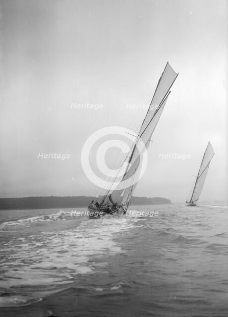 The 40-rater cutter 'Carina' leaves wake, 1911. Creator: Kirk & Sons of Cowes.