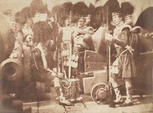 The 42nd Gordon Highlanders, Edinburgh Castle, 1843-47. Creators: David Octavius Hill, Robert Adamson, Hill & Adamson