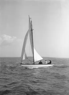 The 6 Metre Correnzia 1911. Creator: Kirk & Sons of Cowes