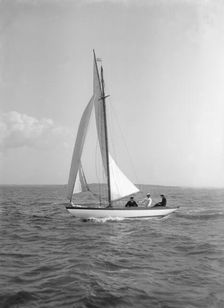 The 6 Metre Correnzia 1911. Creator: Kirk & Sons of Cowes