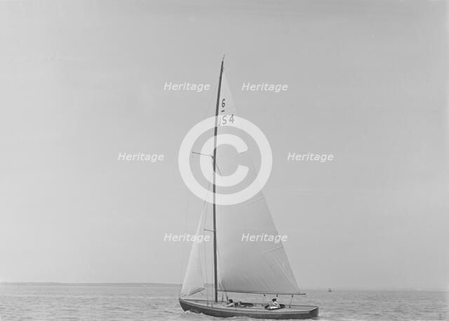 The 6 Metre class 'Sheila' (US4) sailing upwind, 1921. Creator: Kirk & Sons of Cowes.