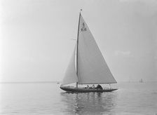 The 6 Metre sailing yacht Jean 1922. Creator: Kirk & Sons of Cowes