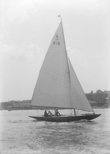 The 6 Metre sailing yacht Jean 1922. Creator: Kirk & Sons of Cowes
