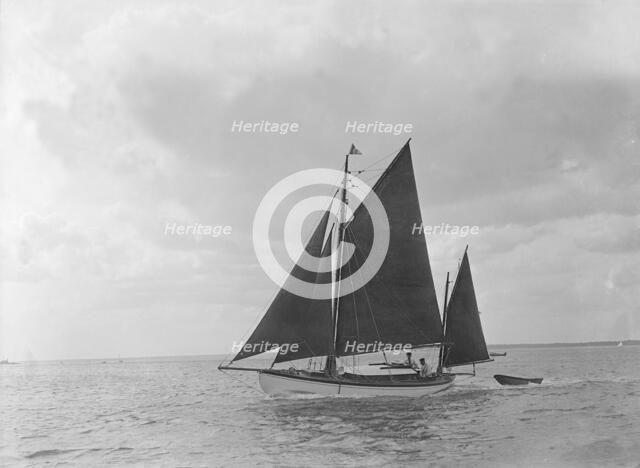 The 6 ton ketch 'Shona' under sail, 1921. Creator: Kirk & Sons of Cowes.