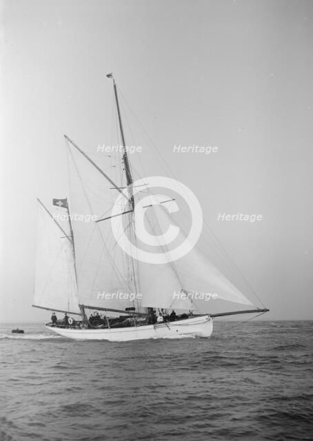 The 60 ft ketch 'Linth', 1912. Creator: Kirk & Sons of Cowes.