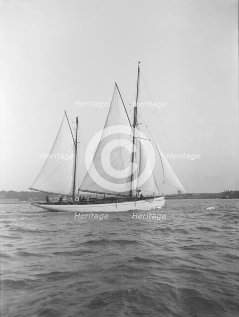 The 60 ft ketch 'Linth', 1912. Creator: Kirk & Sons of Cowes.