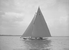 The 7 Metre class Endrick 1912. Creator: Kirk & Sons of Cowes